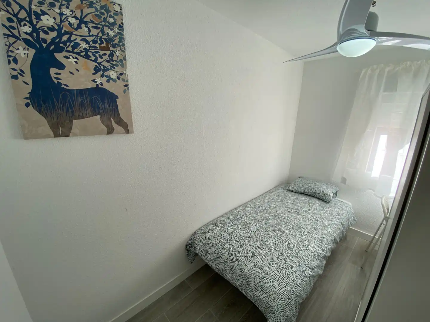 Habitación de Piso de alquiler en Madrid con Calefacción, Amueblado y Horno