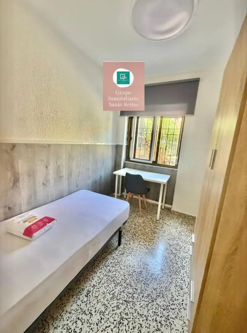 Habitación en Avenida de Madrid, 41, Renfe - Bulevar 1ª y 2ª Fase