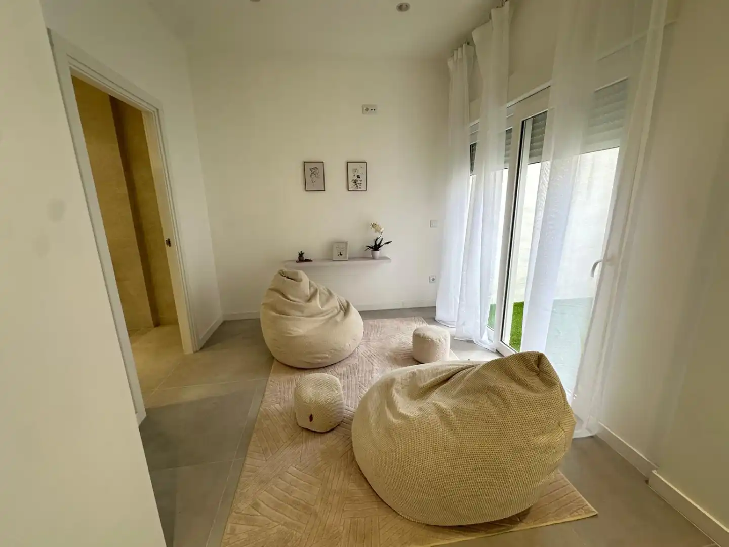 Sala de estar de Piso en venta en Castellón de la Plana / Castelló de la Plana con Terraza