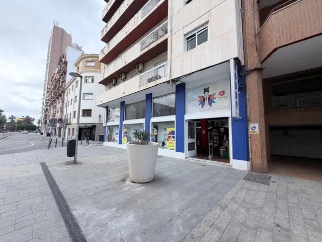 Local de alquiler en Huelva