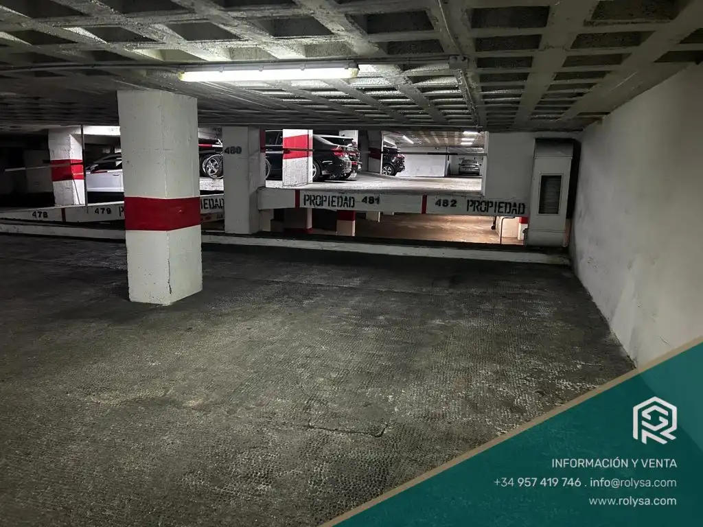 Individual con ascensor en venta en Calle Conde de Robledo 6, imagen 2