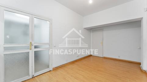 Foto 3 de Estudio en venta en Carrer de Sant Quintí, El Camp de l'Arpa del Clot,  Barcelona Capital