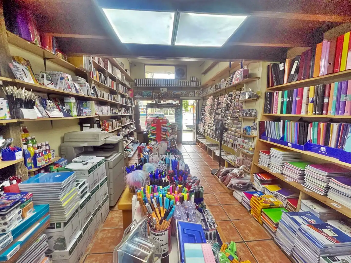 Local comercial en venda a Renedo, imagen 2