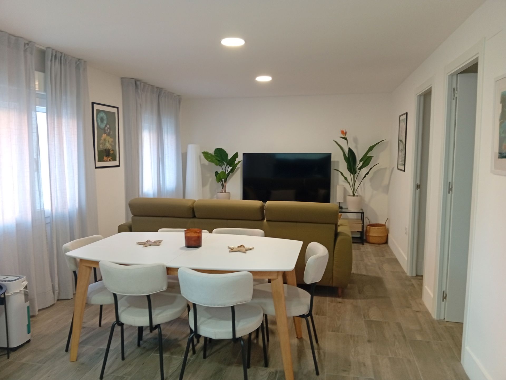 Living room of Flat to rent in Avilés  with Heating, Parquet flooring and Furnished
