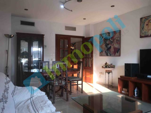 Piso en Alquiler en Avenida Sinforiano Madroñero en Valdepasillas - La Paz - Huerta Rosales