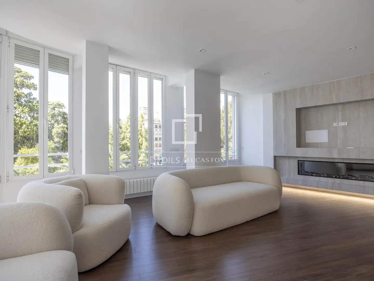 Living room of Flat for rent in Valencia  with Air Conditioner, Heating and Parquet flooring