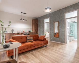 Living room of Flat for sale in  Madrid Capital