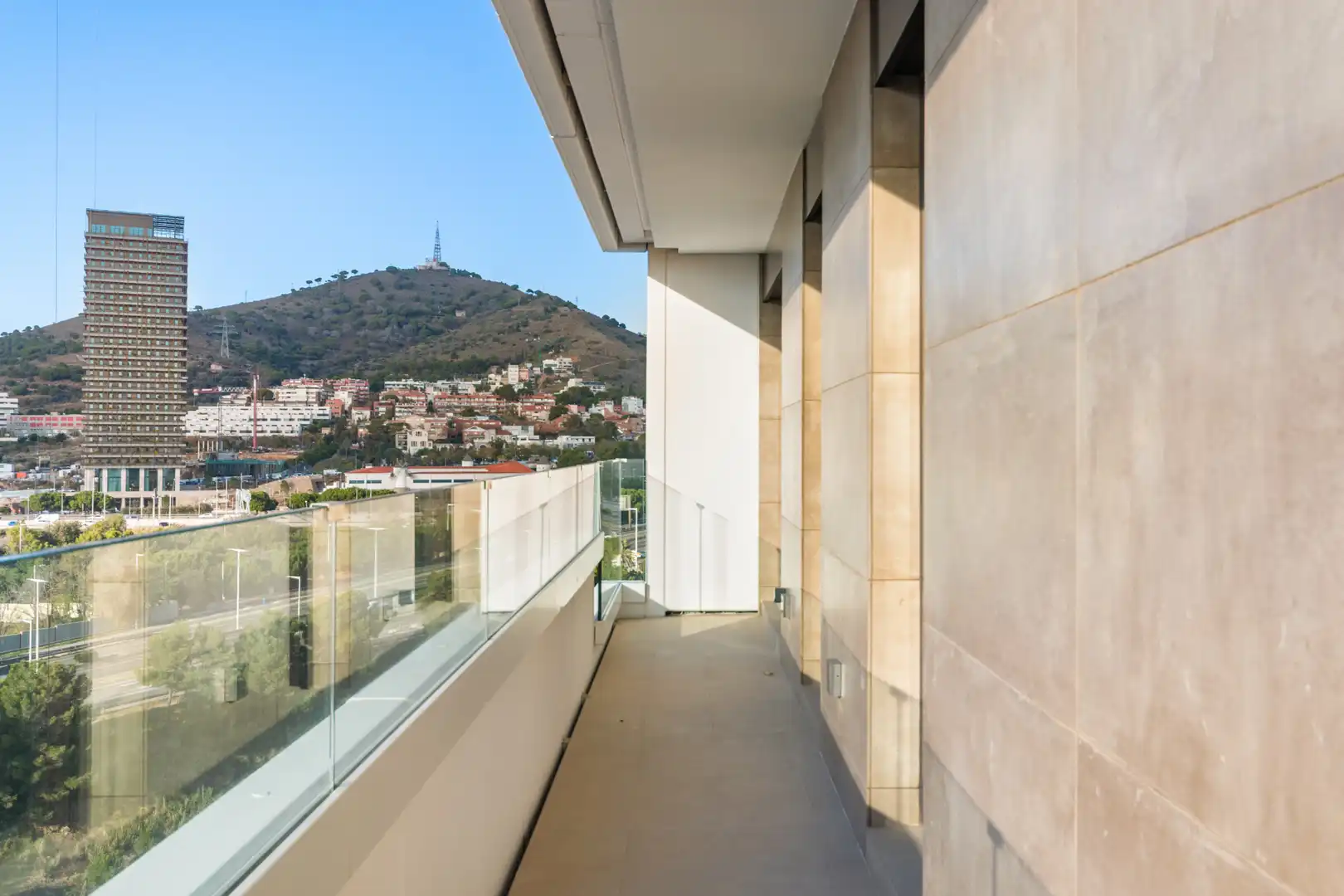 Terrasse von Wohnung zur Miete in Esplugues de Llobregat mit Klimaanlage, Heizung und Terrasse