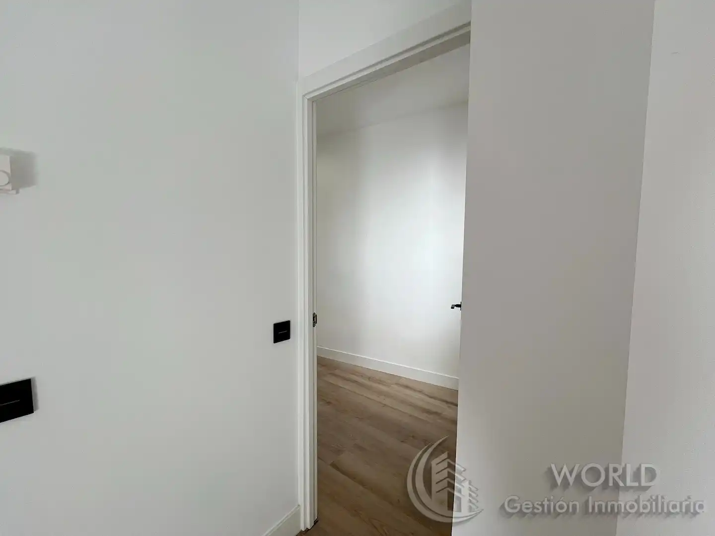 Wohnung zum Verkauf in Madrid mit Klimaanlage, Heizung und Möbliert