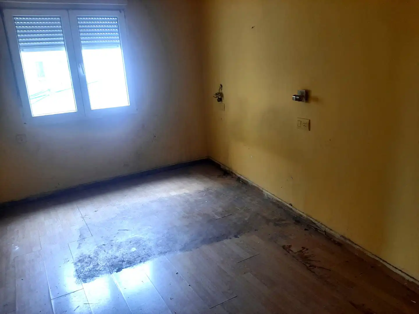 Pis en venda en Gijón  amb Parquet