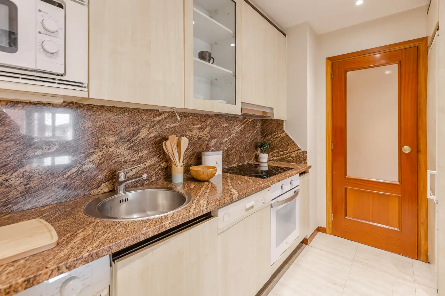 Cocina de Piso en venta en  Pamplona / Iruña con Parquet, Terraza y Trastero