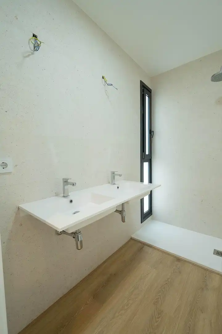 Bany de Pis en venda en Sanlúcar de Barrameda amb Aire condicionat, Calefacció i Terrassa