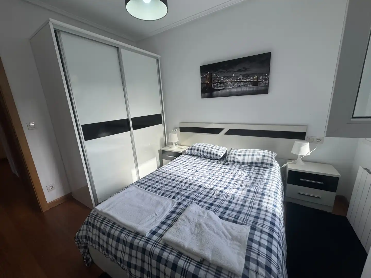 Habitación de Planta baja en venta en Castro-Urdiales con Calefacción, Jardín privado y Parquet