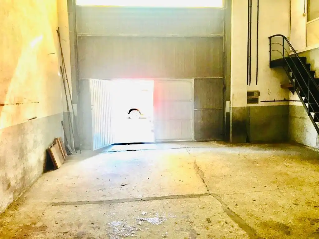 Local comercial en venda a Rúa Dona Urraca