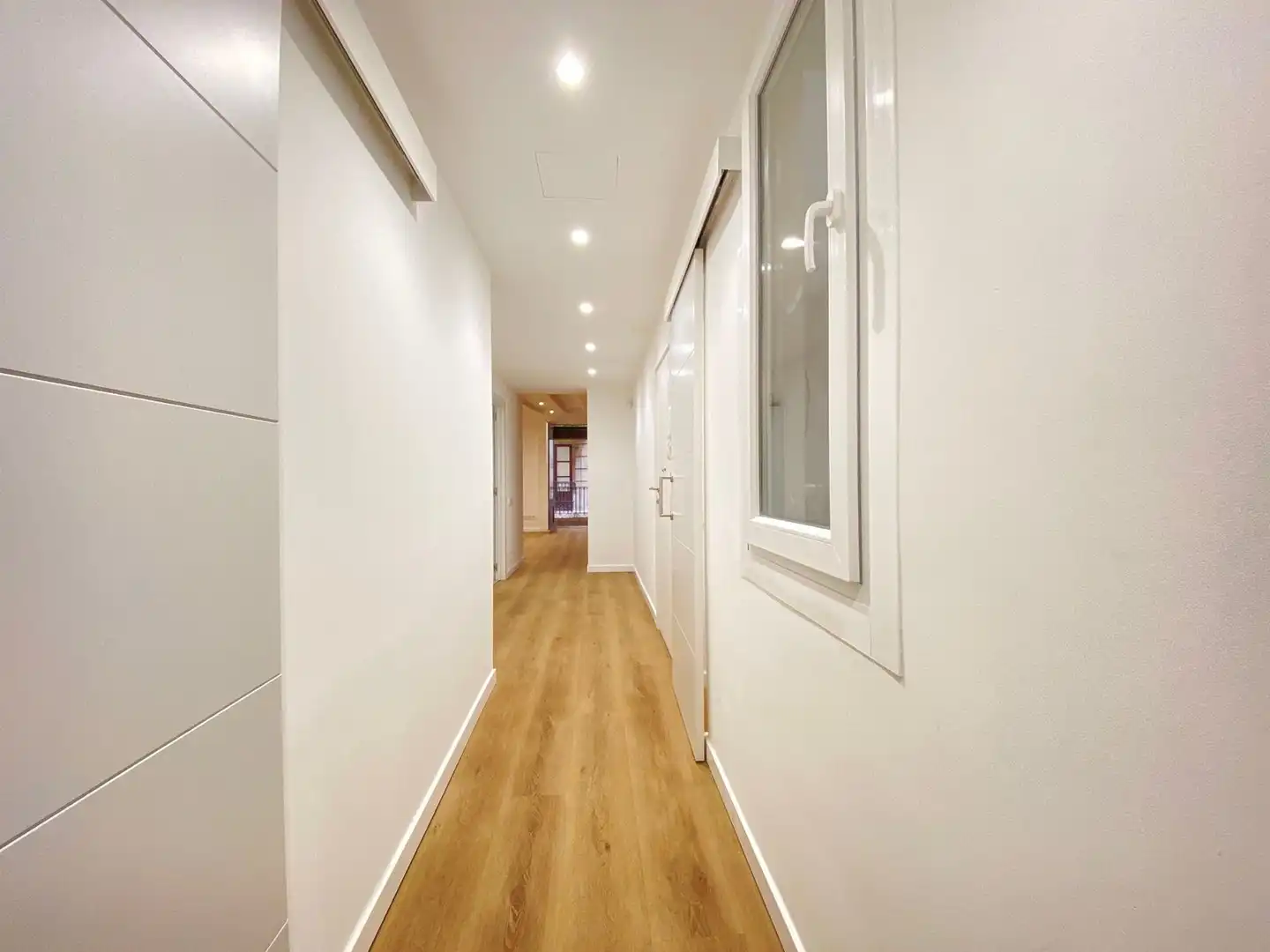 Piso en venta en Barcelona con Aire acondicionado, Calefacción y Parquet