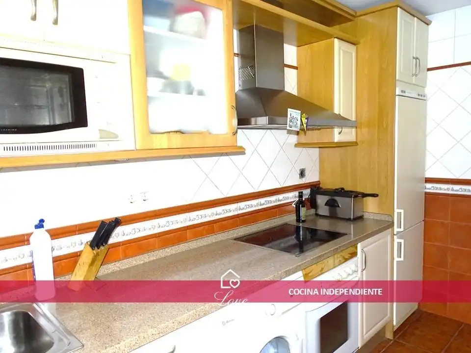 Cocina de Piso en venta en Chiclana de la Frontera con Aire acondicionado y Balcón