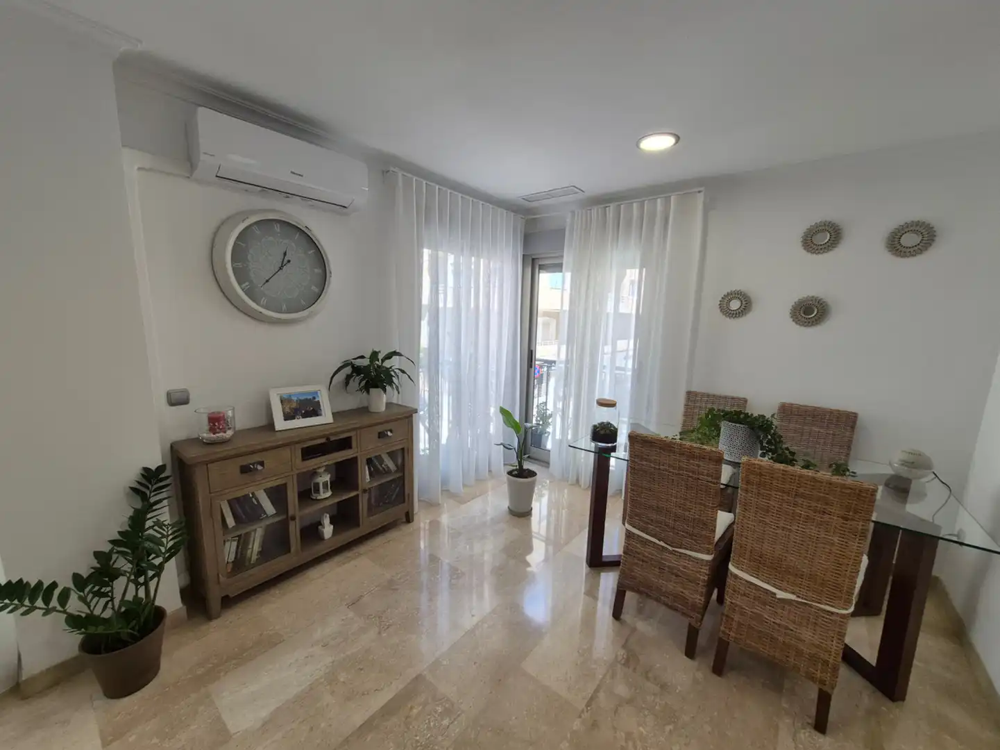 Appartamento con terrazza in vendita a Carrer Reina Victoria, imagen 5