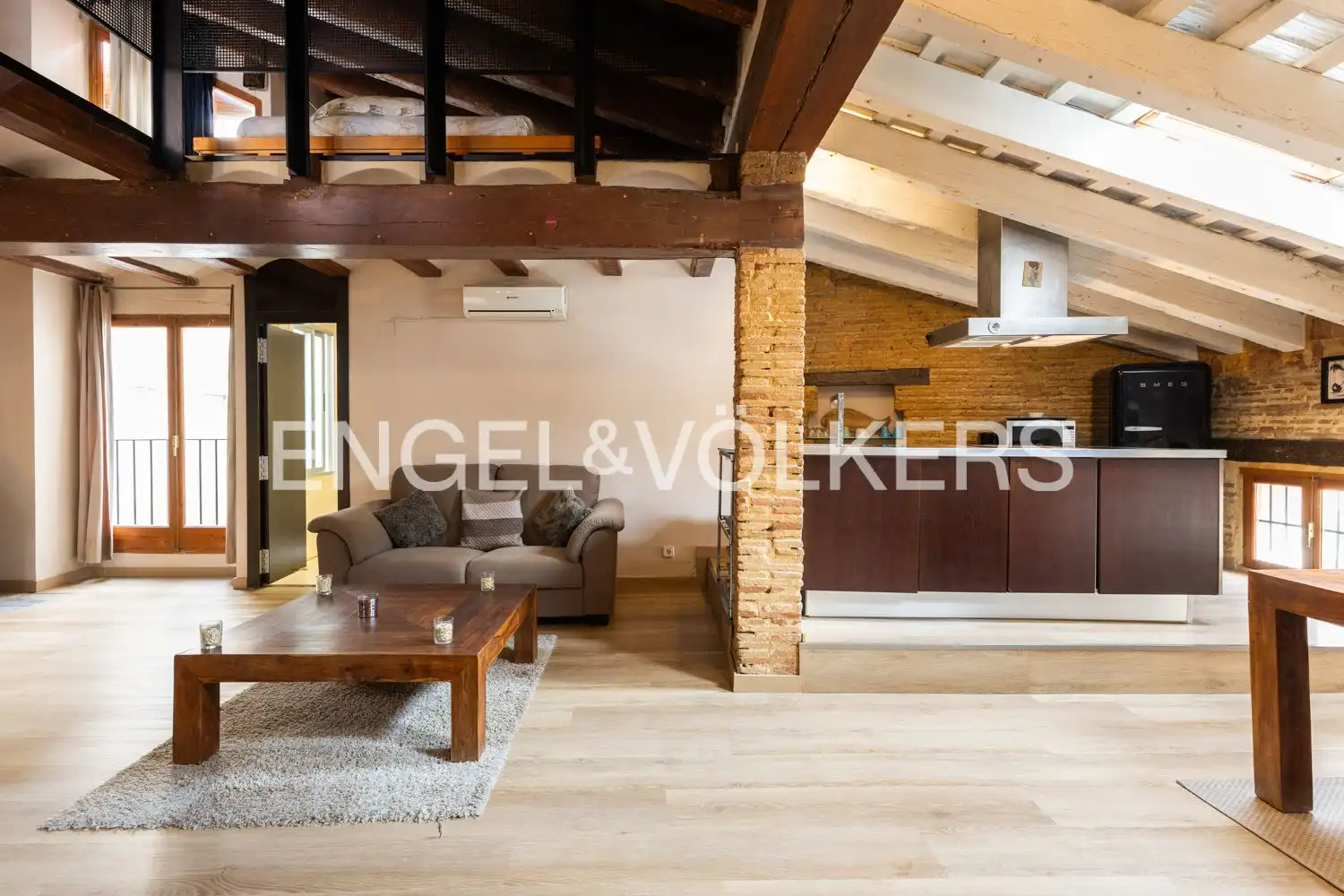 Sala de estar de Dúplex en venta en Valencia con Aire acondicionado, Calefacción y Balcón