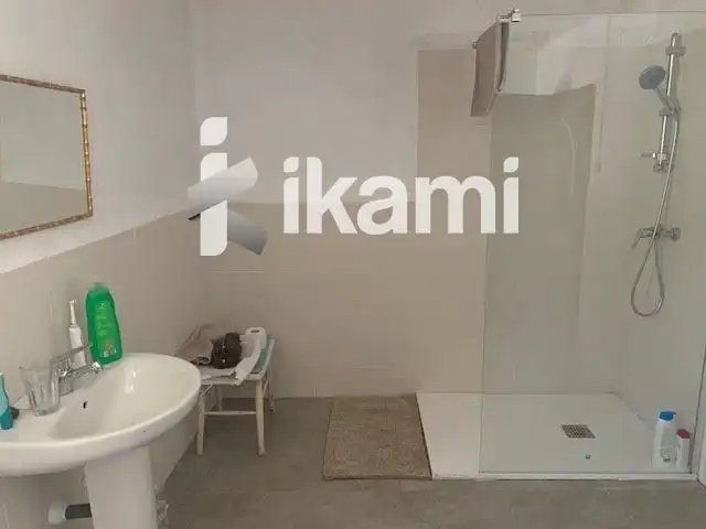 Bathroom of Residential for sale in Beas de Segura