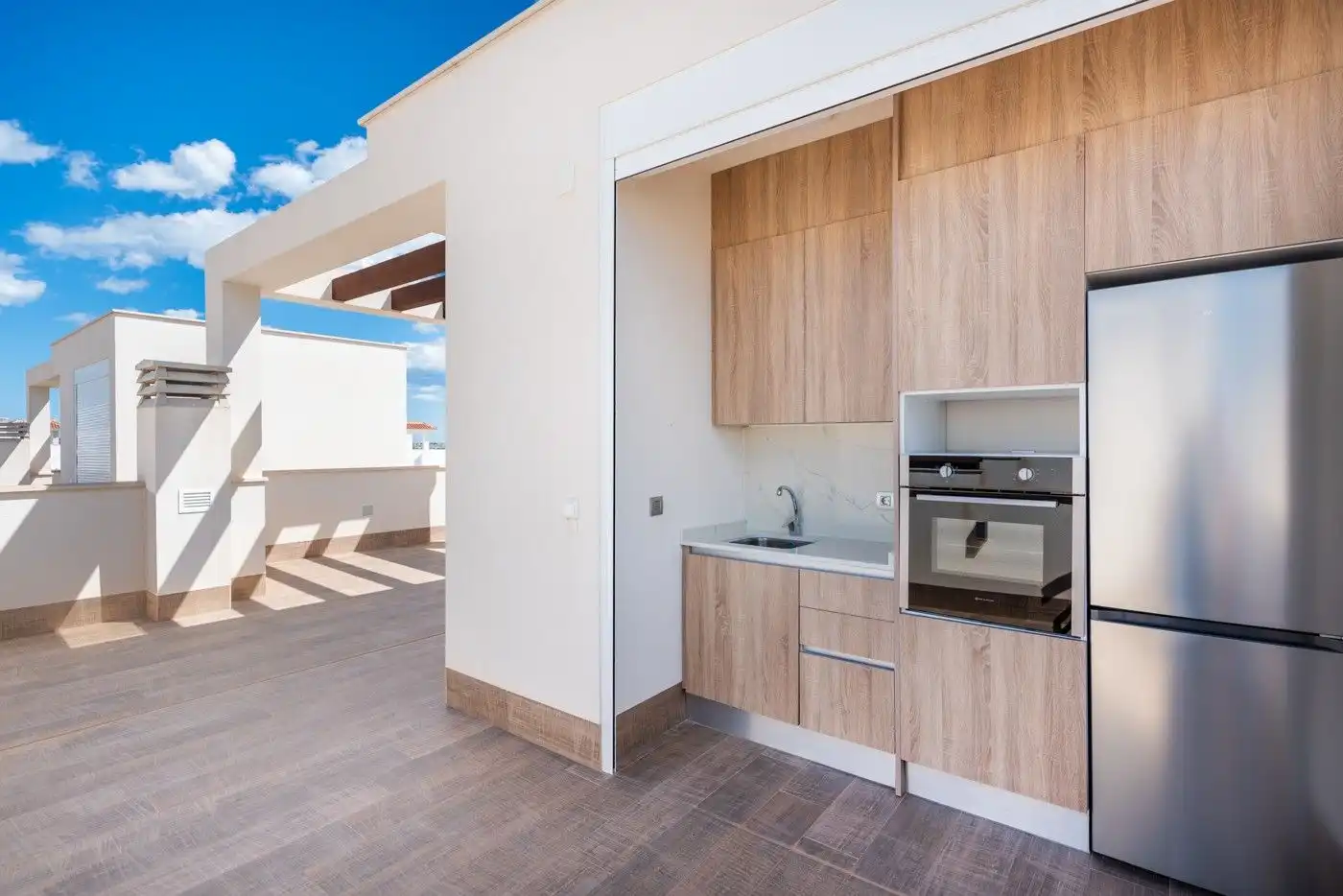 Kitchen of Houses for sale in San Bartolomé  with Swimming Pool and Community pool