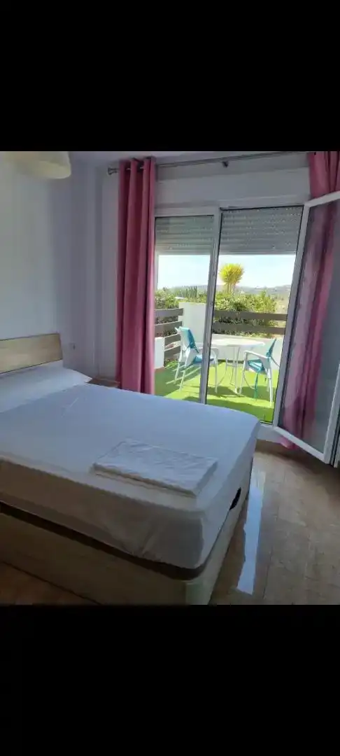 Habitación de Piso de alquiler en Manilva con Aire acondicionado y Piscina