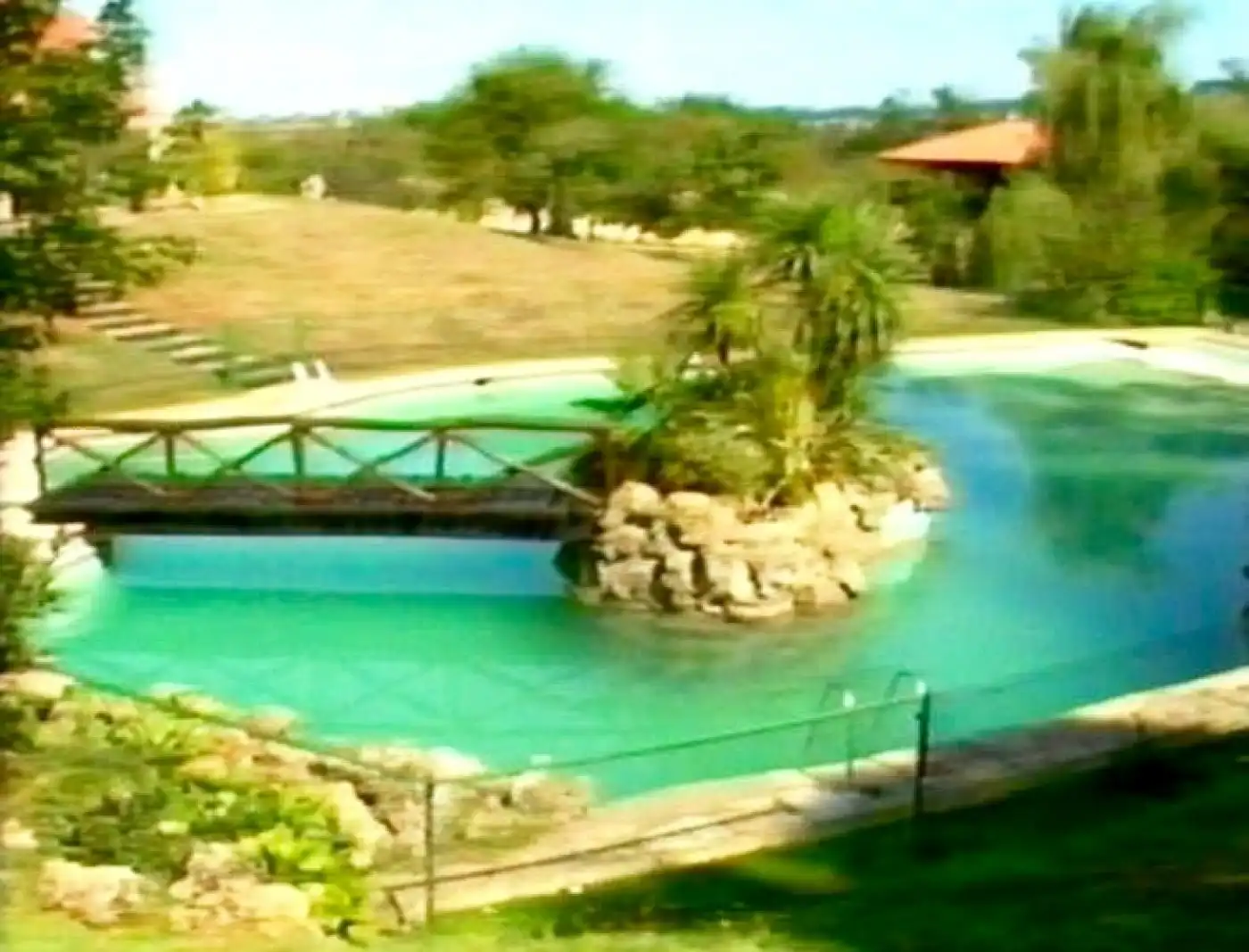 Schwimmbecken von Country house zum Verkauf in Gijón  mit Klimaanlage, Privatgarten und Terrasse