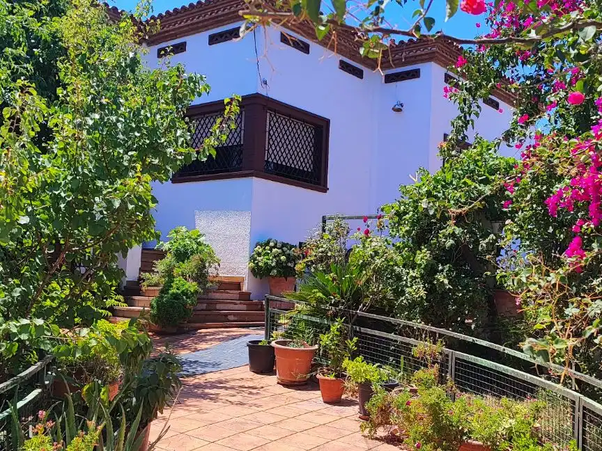 Villa con giardino in vendita a Camí de Can Ros 11