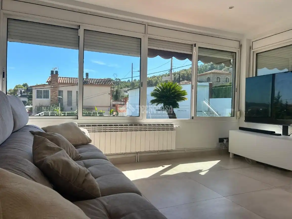 Casa amb terrassa en venda a Sant Vicenç Dels Horts, imagen 6