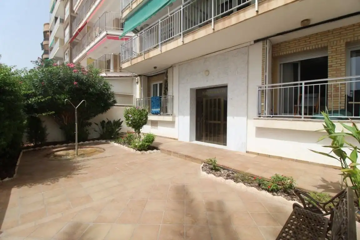 Exterior view of Apartments for sale in Torrevieja  with Air Conditioner, Terrace and Furnished
