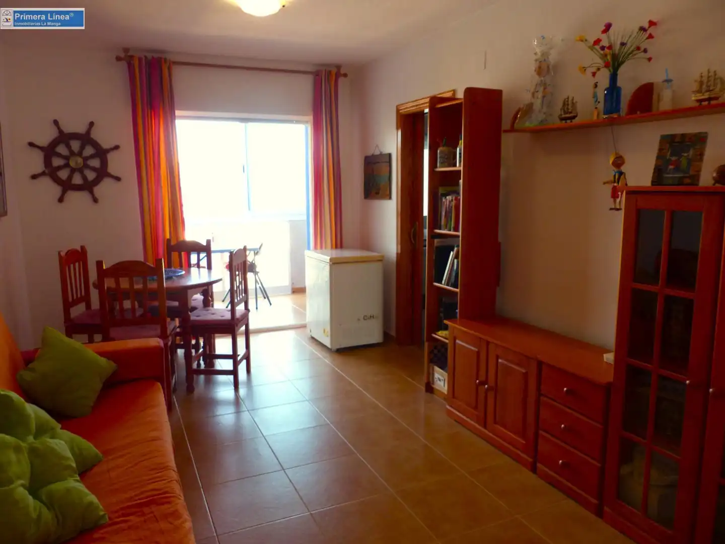 Sala d'estar de Apartament en venda en Cartagena amb Terrassa, Moblat i Balcó