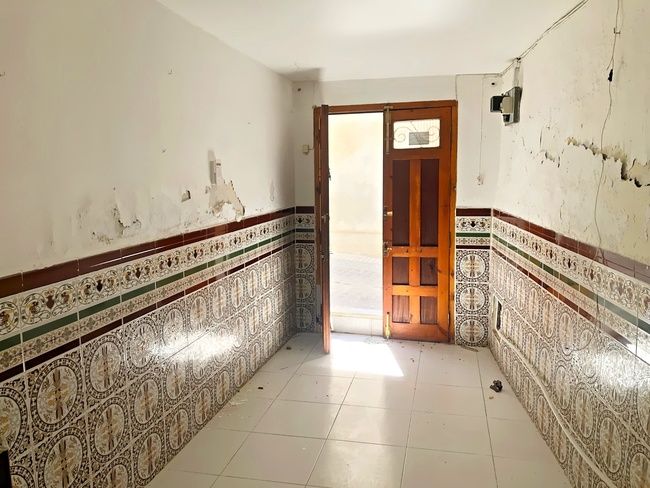 Casa adosada en venda a Luis Suarez, Ibros