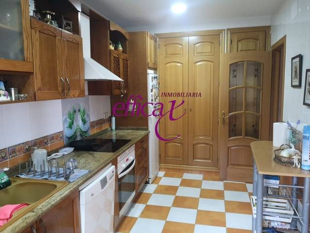 Casa-chalet en Venta en Santo Domingo-Caudilla