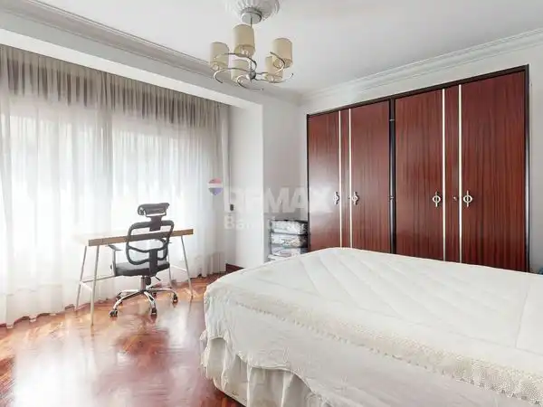 Bedroom of Flat for sale in Vigo   with Heating, Parquet flooring and Terrace