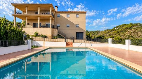 ESPECTACULAR FINCA RÚSTICA CON VISTAS PANORÁMICAS, PISCINA Y 12.156 M2 DE PARCELA