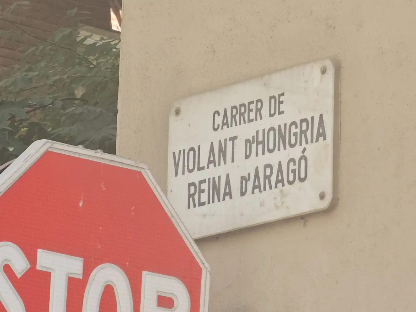 Garatge de lloguer a Carrer de Violant d'Hongria Reina d'Aragó, 180, Sants