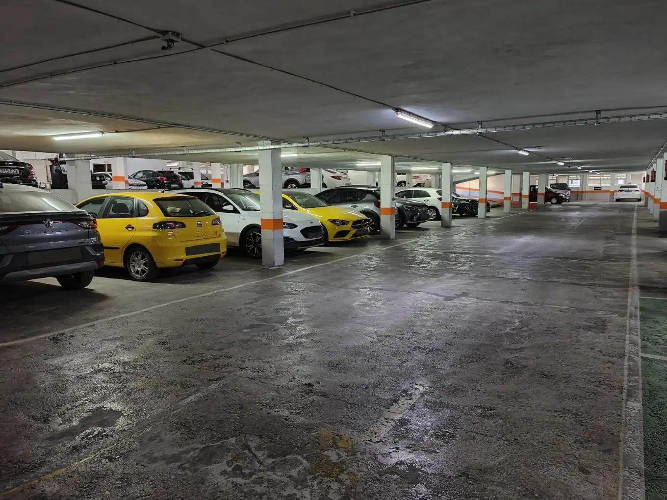 Parking de Garaje de alquiler en Valencia con Alarma