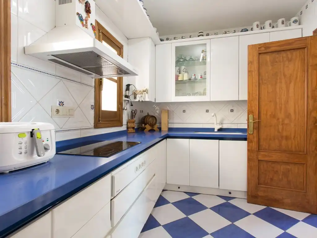 Kitchen of Houses for sale in Granada  with Heating and Swimming Pool