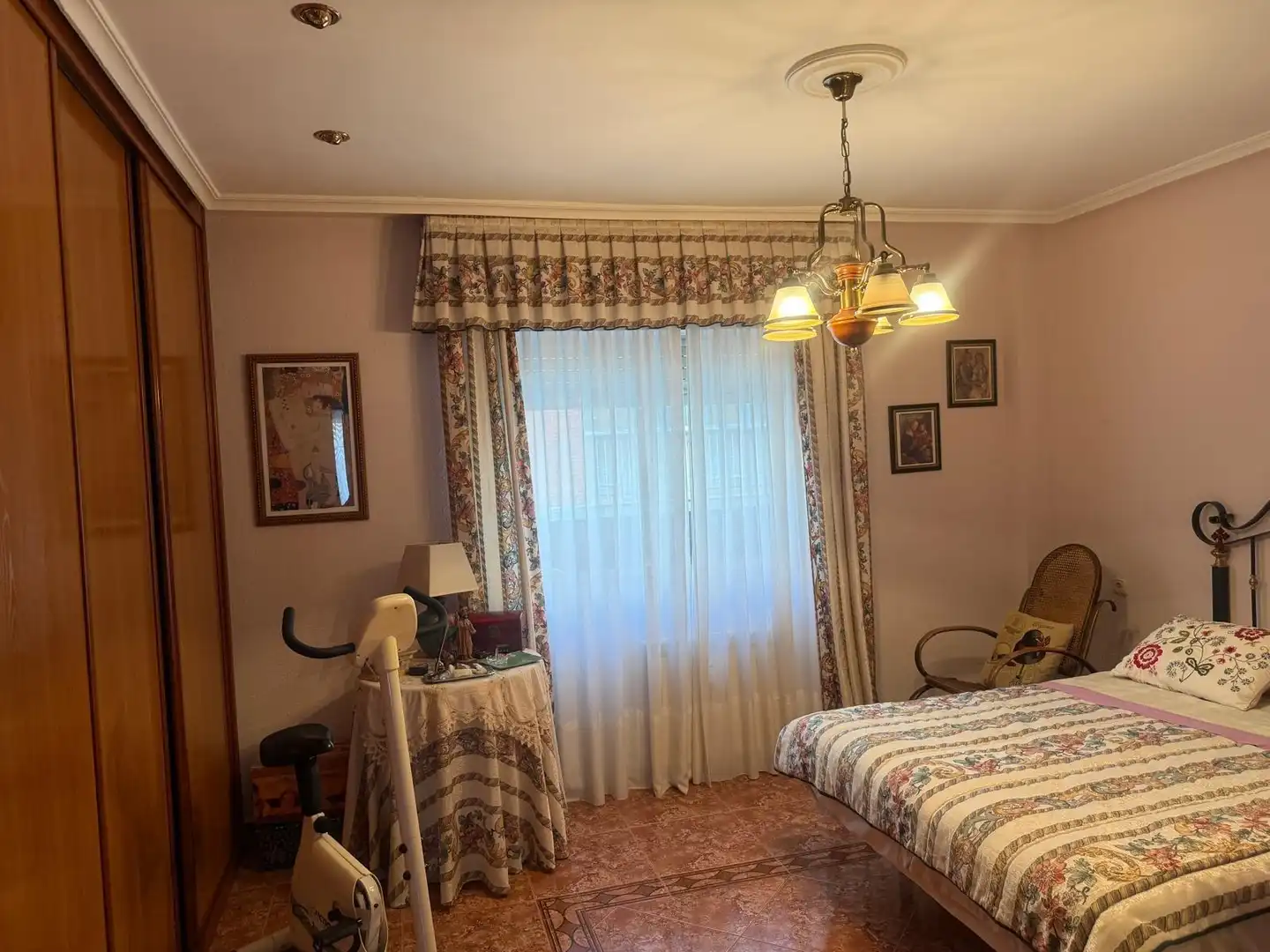 Habitación de Piso en venta en Cáceres con Aire acondicionado, Calefacción y Parquet