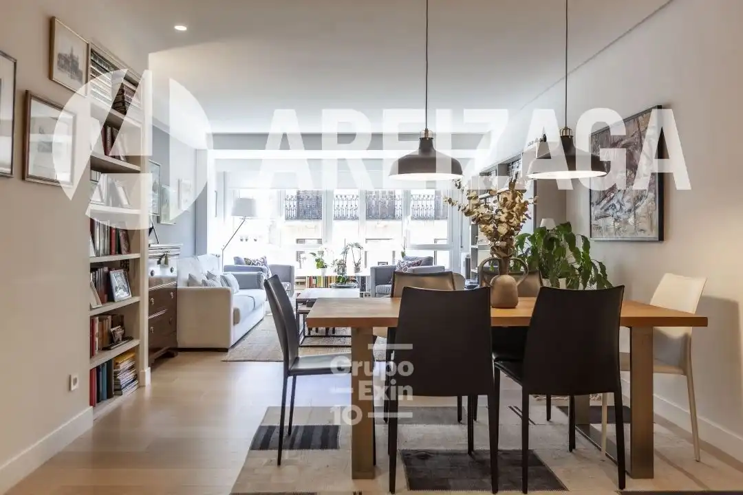 Piso en venta en Bergara Kalea, Área Romántica