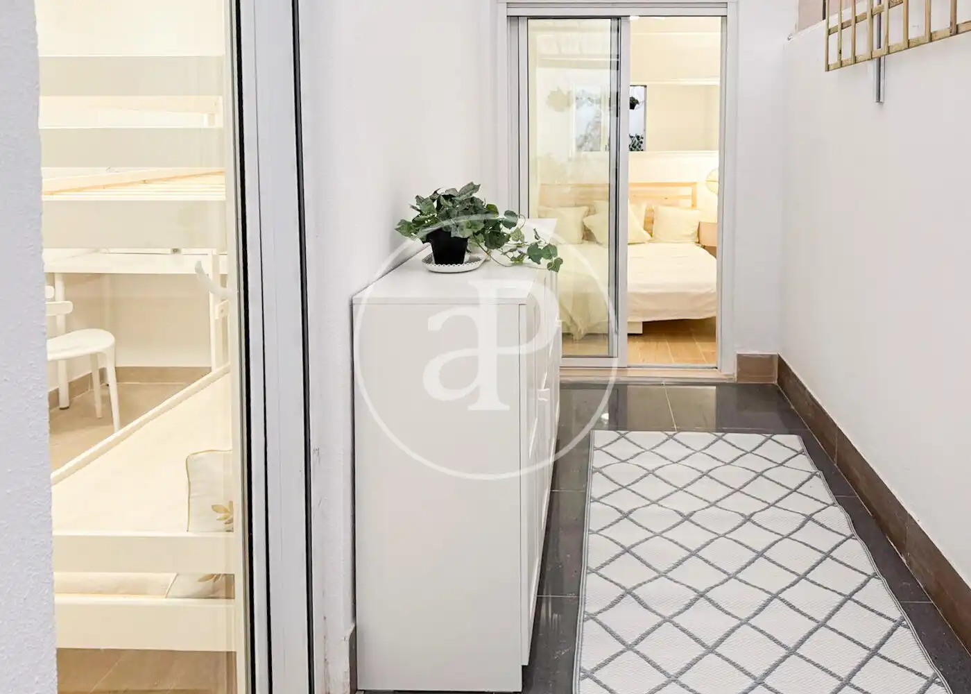 Flat for sale in Valencia  with Air Conditioner, Heating and Terrace