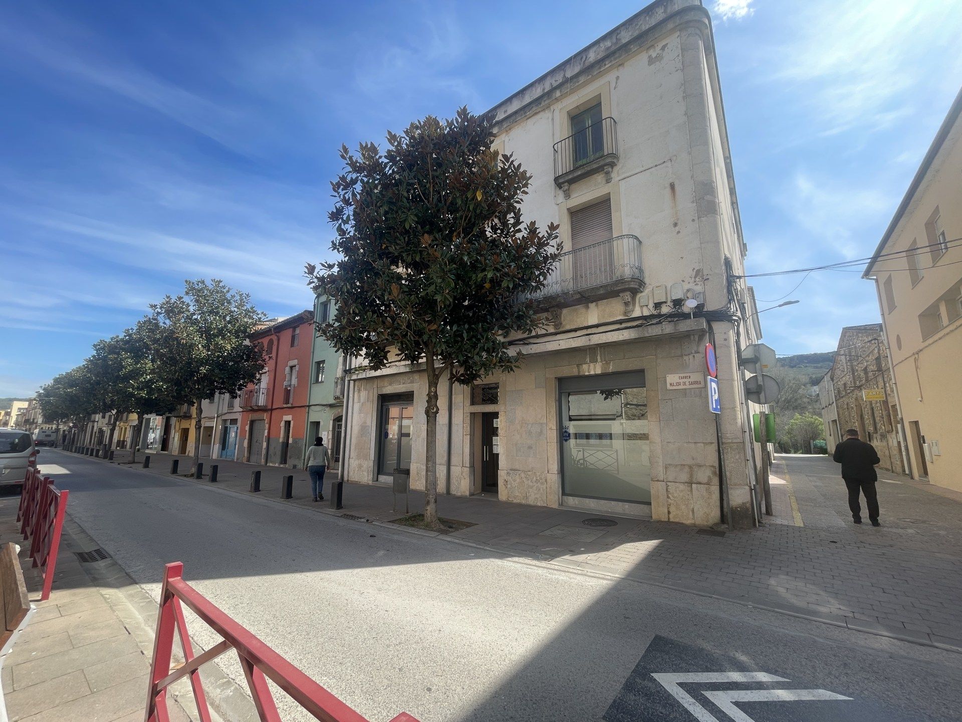 Vista exterior de Local de lloguer en Sarrià de Ter