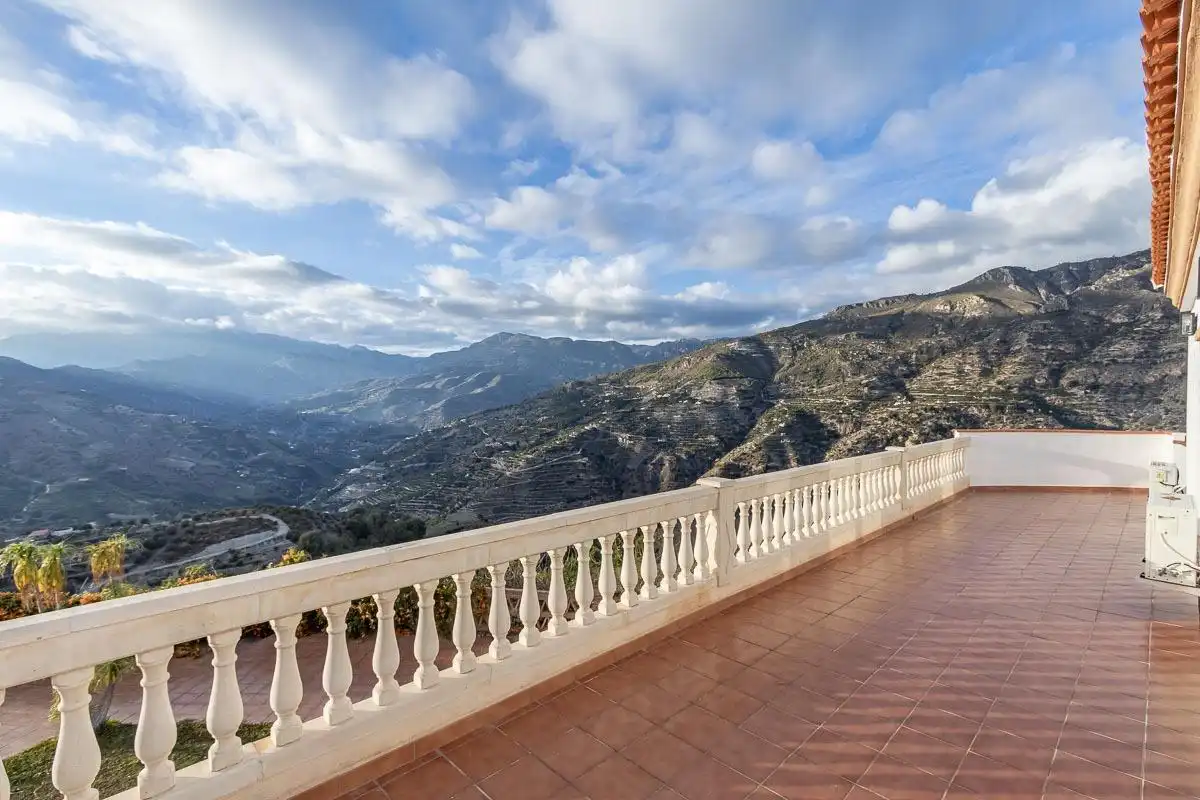 Terraza de Casa o chalet en venta en Jete con Aire acondicionado, Calefacción y Jardín privado