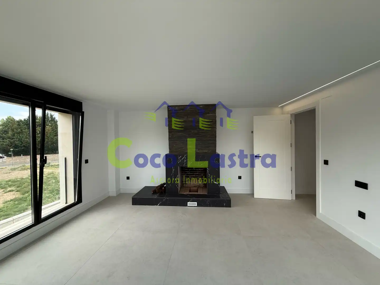 Haus oder Chalet zum Verkauf in Villamayor mit Klimaanlage, Heizung und Privatgarten