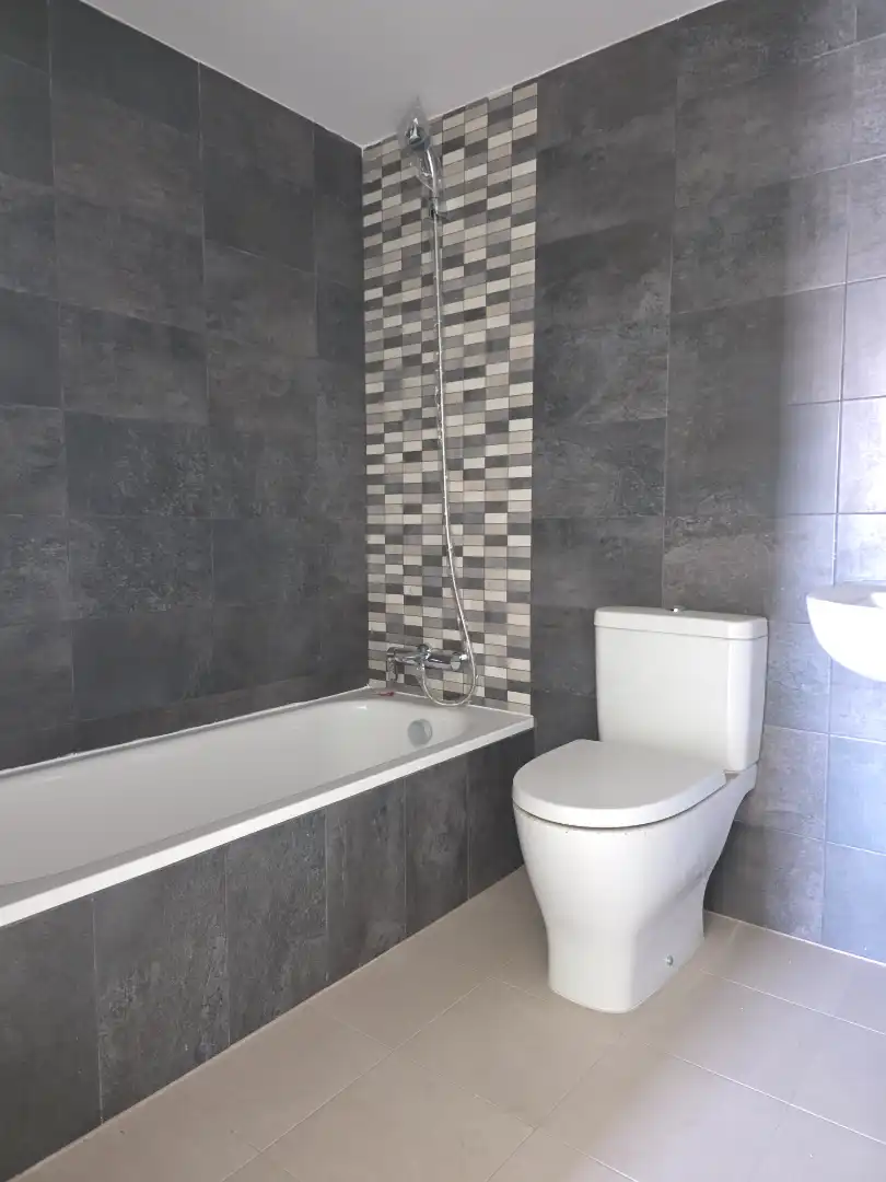 Baño de Piso en venta en Madrid con Aire acondicionado, Parquet y Terraza