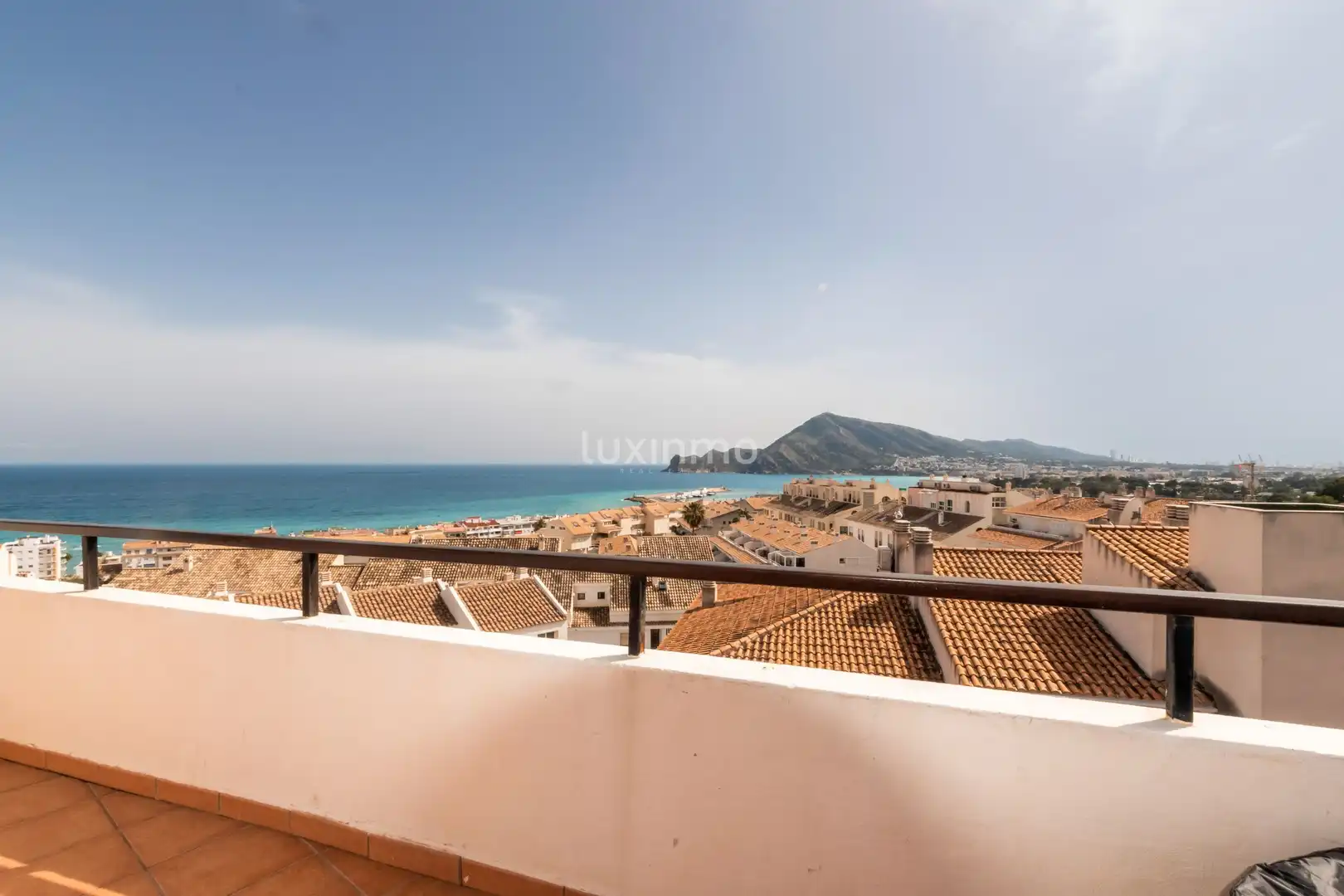 Vista exterior de Ático en venta en Altea con Aire acondicionado, Terraza y Balcón