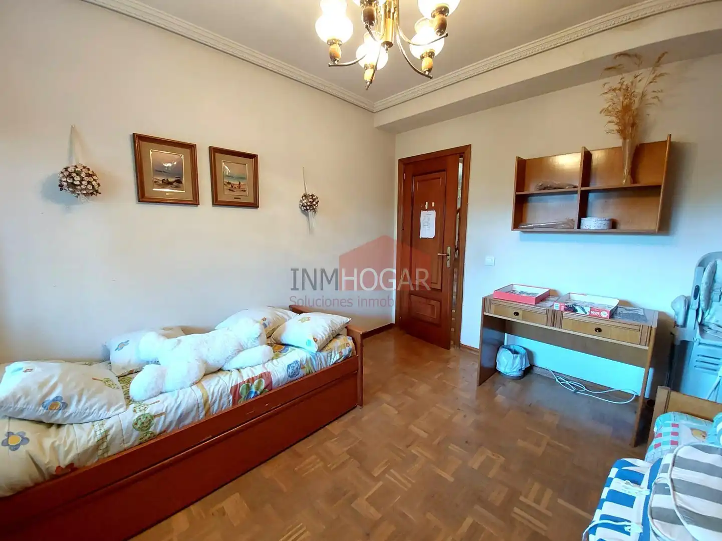 Habitación de Casa o chalet en venta en Ávila con Jardín privado, Trastero y Piscina