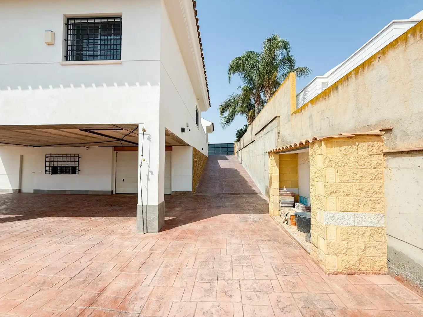 Duplexes for sale in Calarreona
