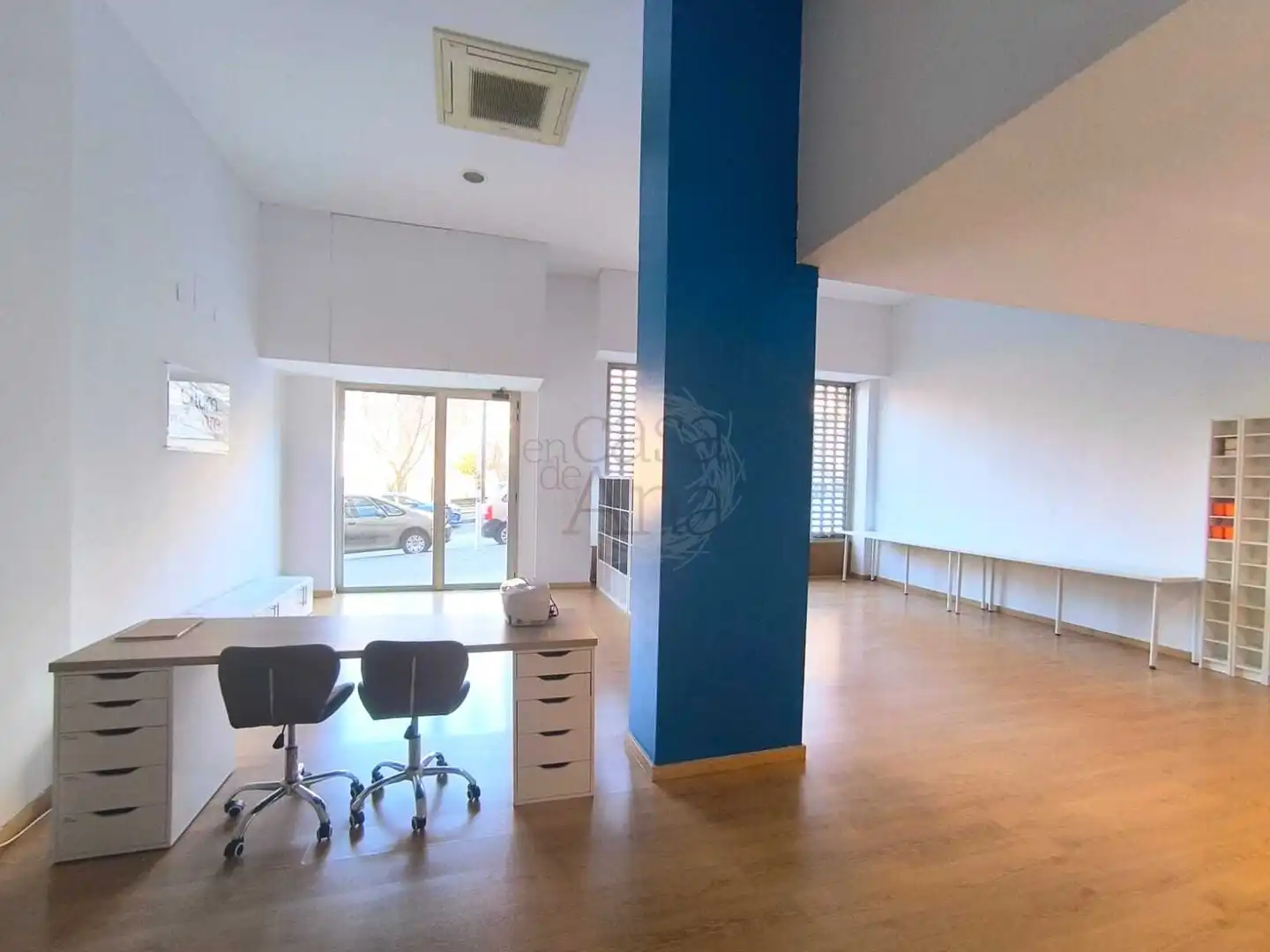 Business premises for sale in Jardines Gernika, imagen 2