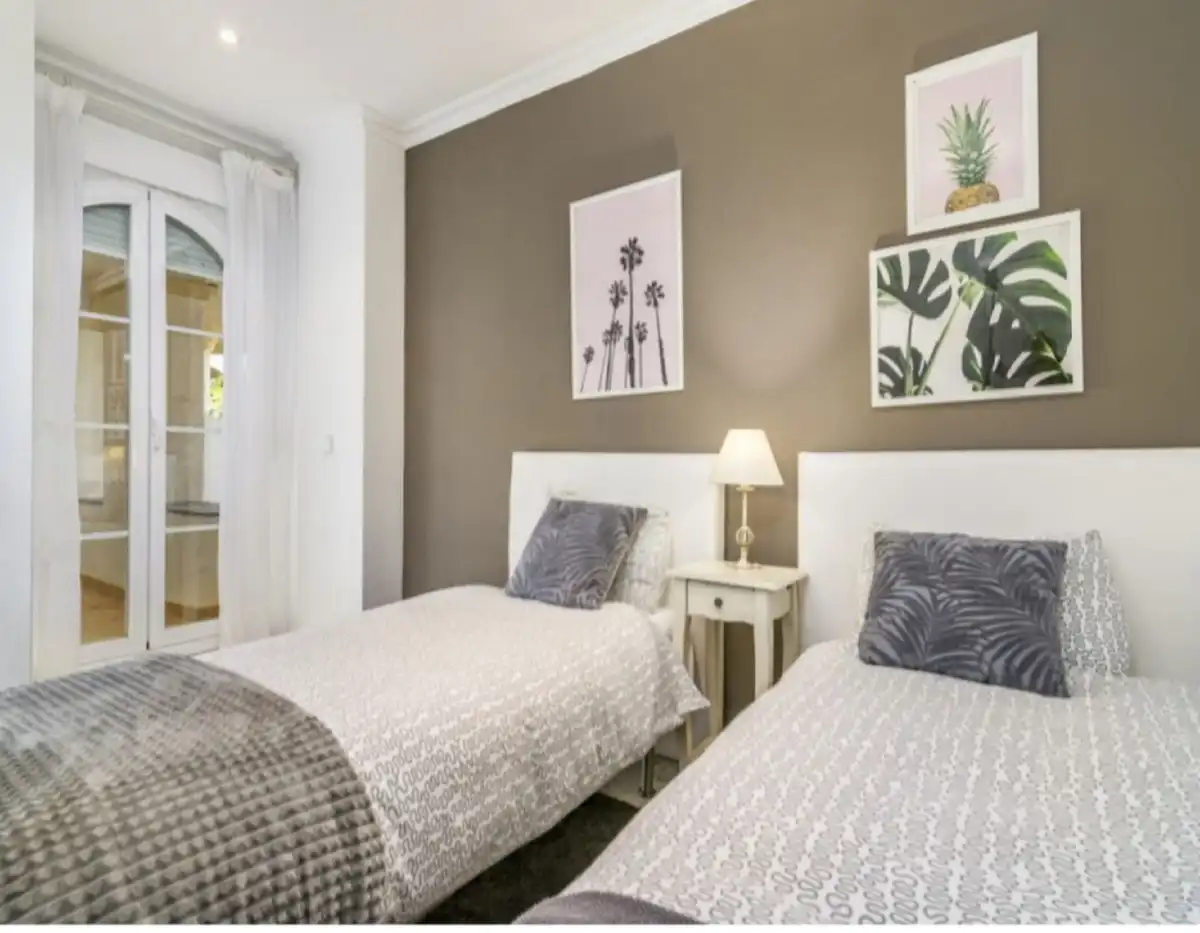 Apartamento con piscina en venta en Nueva Andalucía, imagen 4