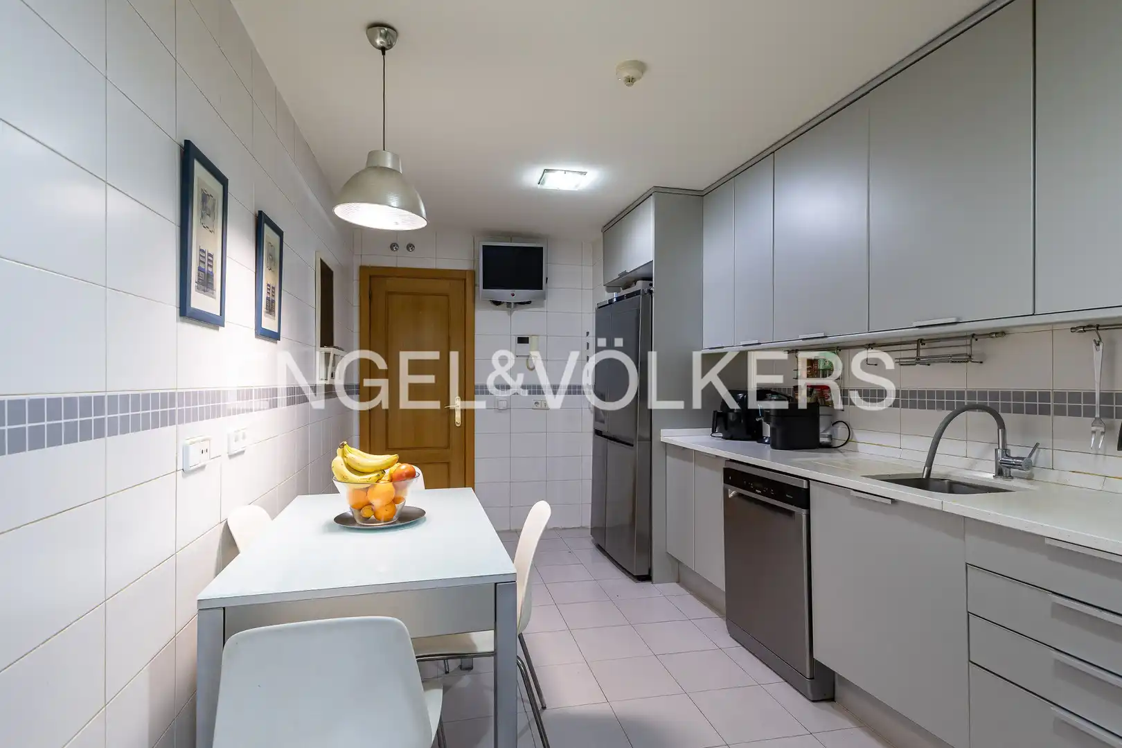 Cocina de Piso en venta en Madrid con Aire acondicionado, Calefacción y Jardín privado